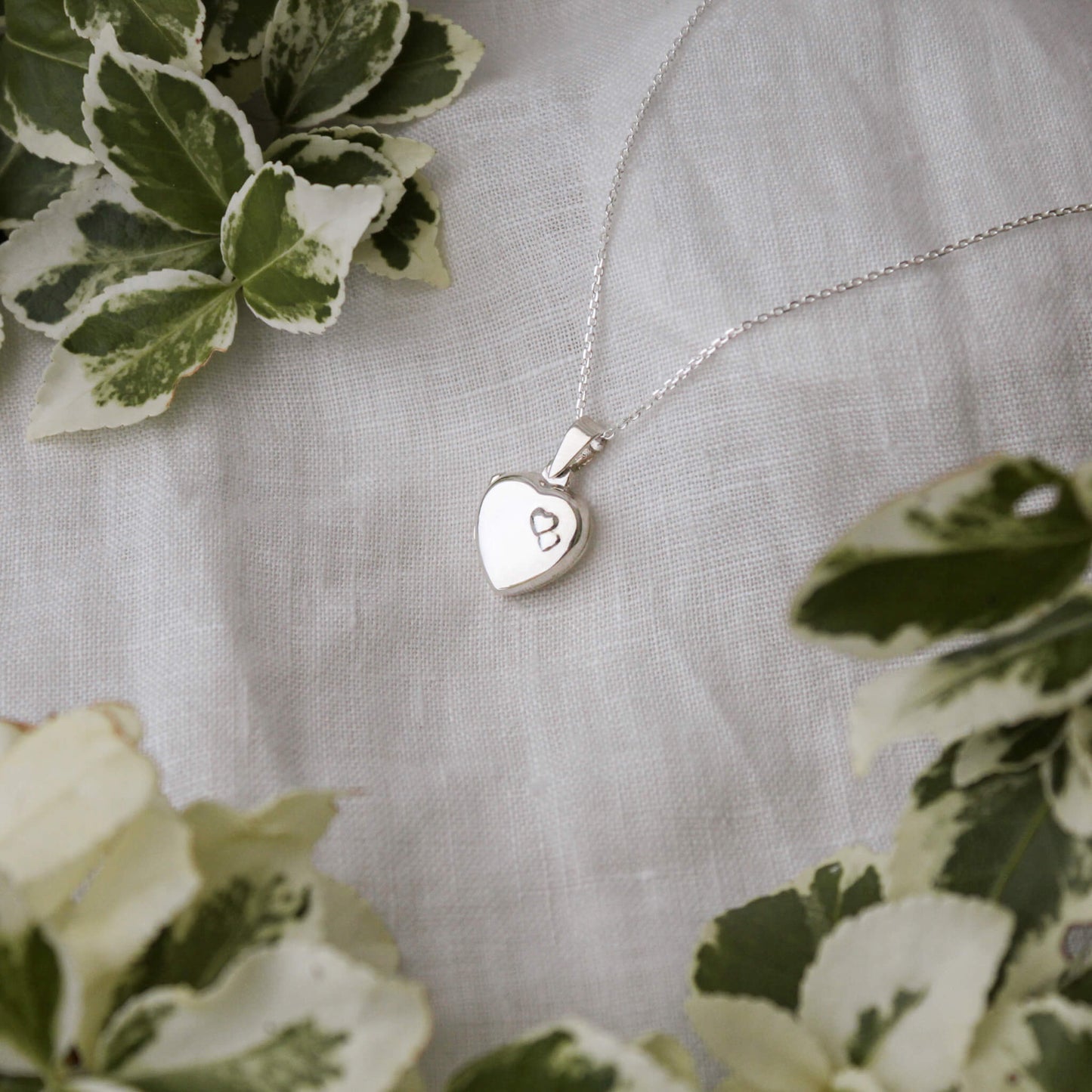 Tiny heart shaped locket - Clara