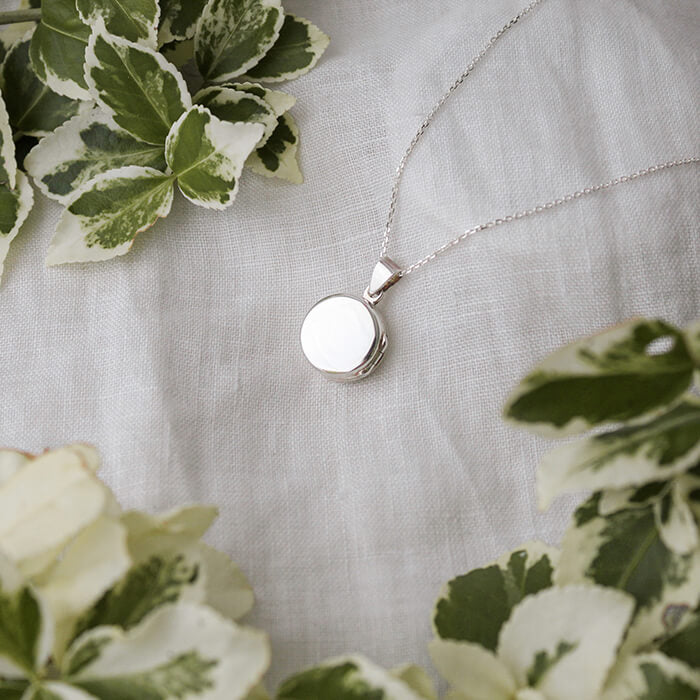 Leah: Multi Photo Locket