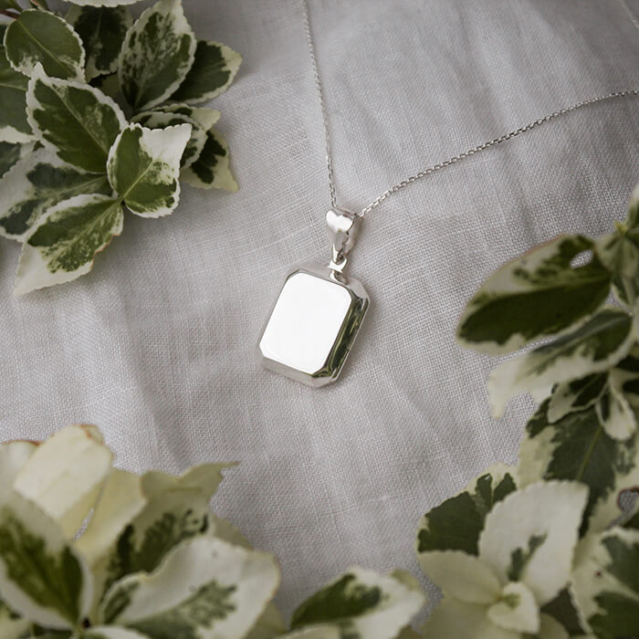 Rectangle Locket - Chloe